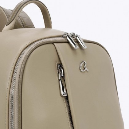 1023-0604-beige5